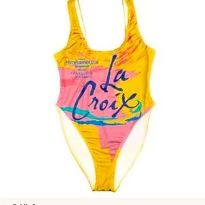 La Croix one piece - Pampelmousse